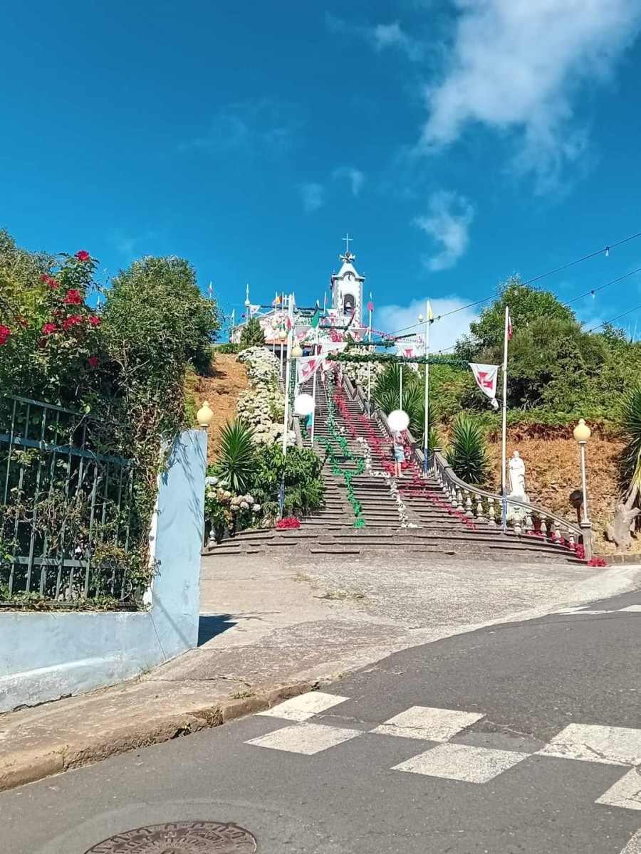 Junta Da Ribeira Brava Apoia Par Quia De S O Paulo Di Rio Das Freguesias